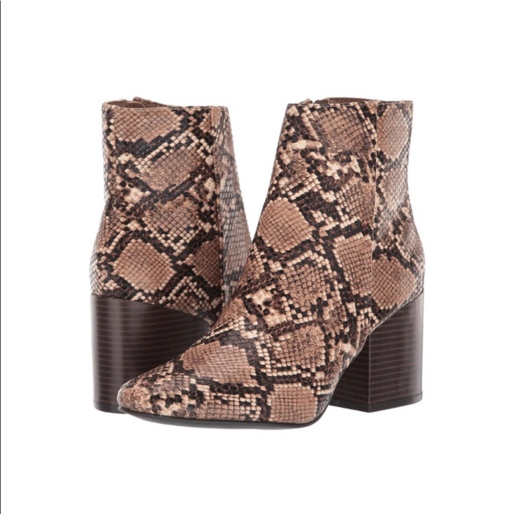 ✨MADDEN GIRL✨ Brown Snakeskin Booties
